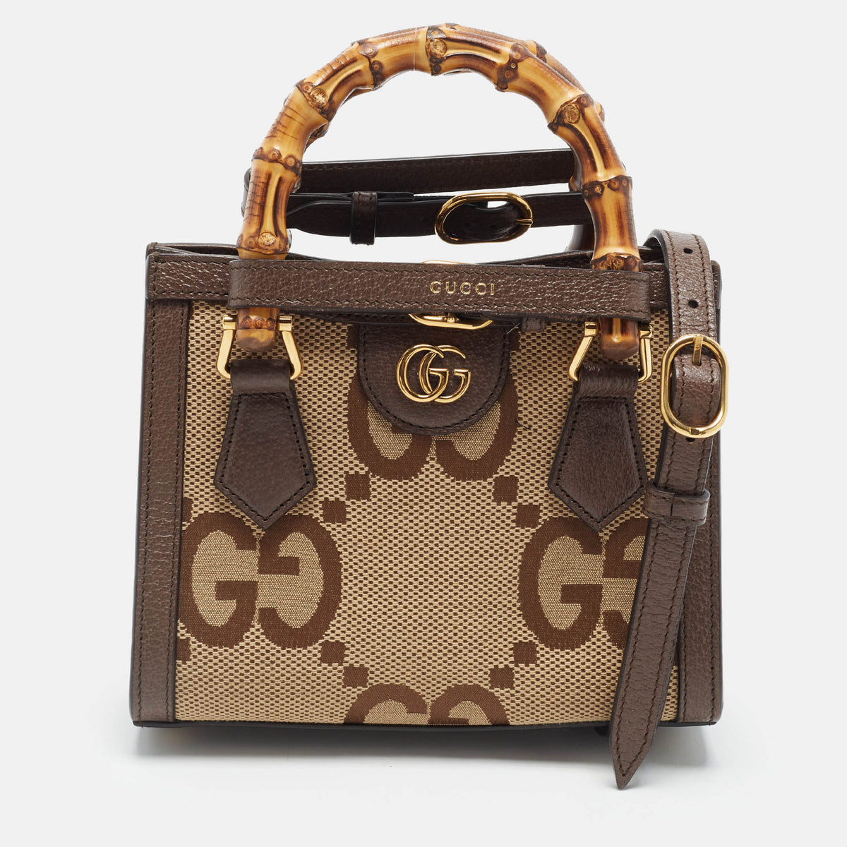Gucci src:http://cdn.theluxurycloset.com/uploads/products/full/luxury-women-gucci-used-handbags-p1443911-001.jpg