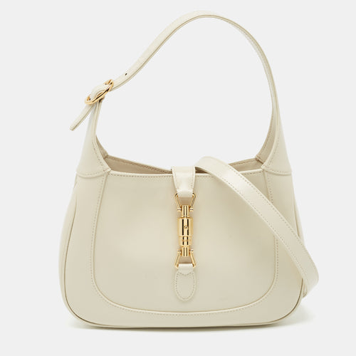 src:http://cdn.theluxurycloset.com/uploads/products/full/luxury-women-gucci-used-handbags-p1448781-001.jpg