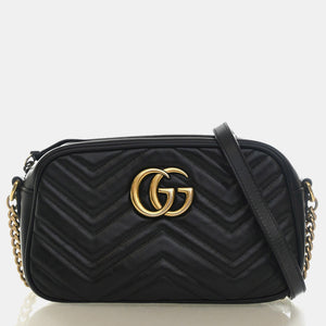 src:http://cdn.theluxurycloset.com/uploads/products/full/luxury-women-gucci-used-handbags-p1449819-010.jpg