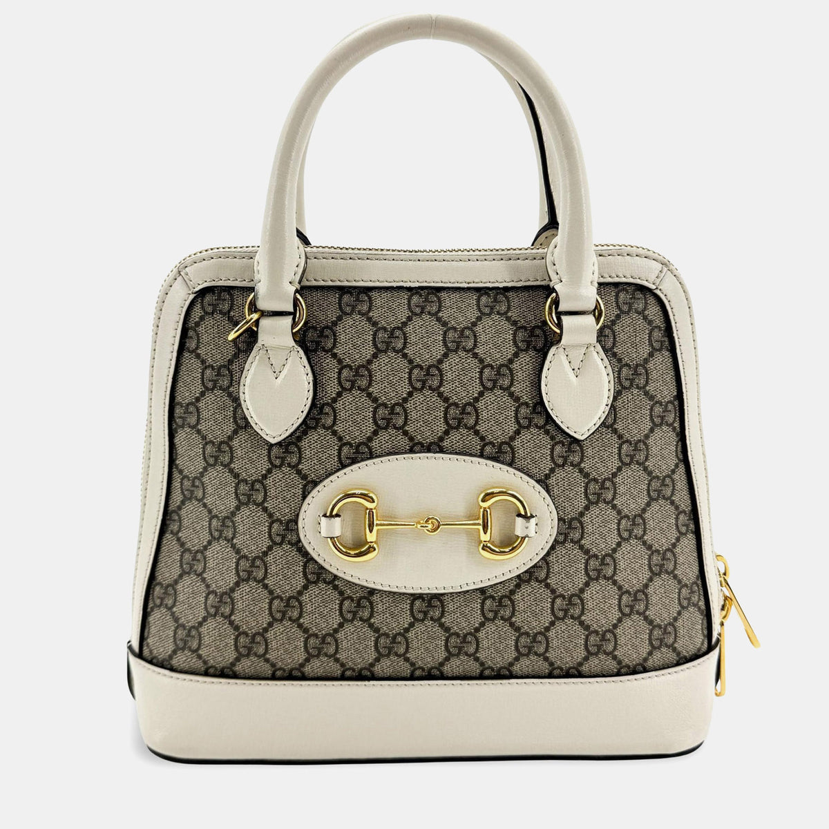 Gucci src:http://cdn.theluxurycloset.com/uploads/products/full/luxury-women-gucci-used-handbags-p1455518-008.jpg