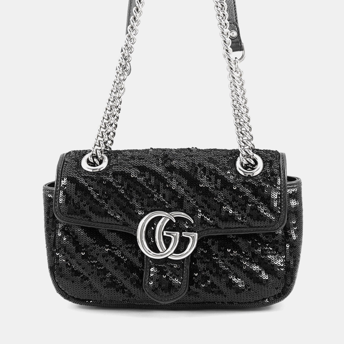 Gucci src:http://cdn.theluxurycloset.com/uploads/products/full/luxury-women-gucci-used-handbags-p1457453-005.jpg