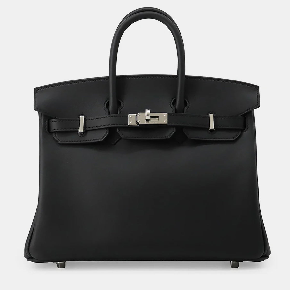 Hermès src:http://cdn.theluxurycloset.com/uploads/products/full/luxury-women-hermes-new-handbags-p1435404-006.jpg