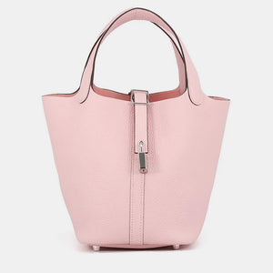 src:http://cdn.theluxurycloset.com/uploads/products/full/luxury-women-hermes-new-handbags-p1453019-003.jpg