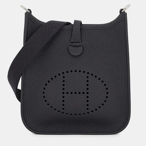 src:http://cdn.theluxurycloset.com/uploads/products/full/luxury-women-hermes-new-handbags-p1457306-005.jpg