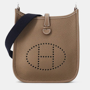 src:http://cdn.theluxurycloset.com/uploads/products/full/luxury-women-hermes-new-handbags-p1457328-004.jpg