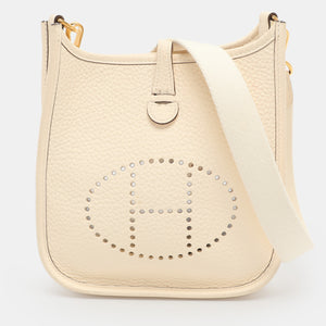 src:http://cdn.theluxurycloset.com/uploads/products/full/luxury-women-hermes-used-handbags-p1329187-001.jpg