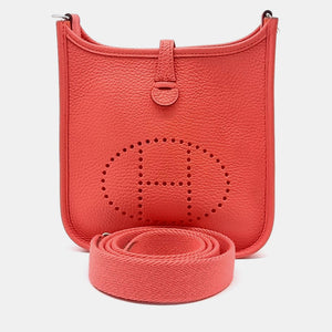 src:http://cdn.theluxurycloset.com/uploads/products/full/luxury-women-hermes-used-handbags-p1373442-004.jpg