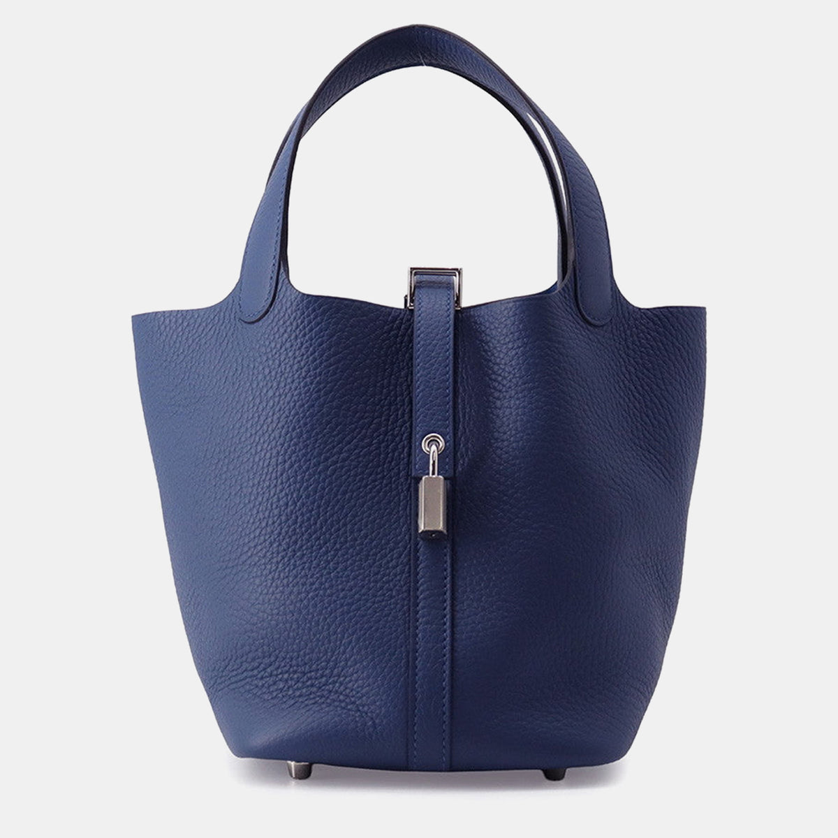 Hermès src:http://cdn.theluxurycloset.com/uploads/products/full/luxury-women-hermes-used-handbags-p1429963-010.jpg