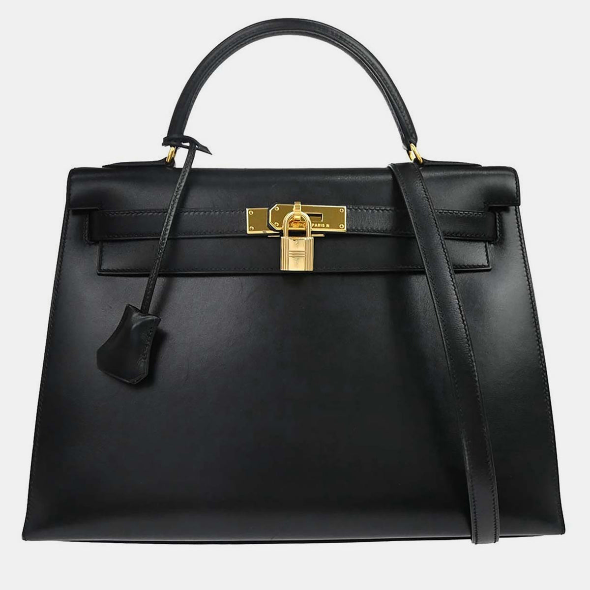 Hermès src:http://cdn.theluxurycloset.com/uploads/products/full/luxury-women-hermes-used-handbags-p1435607-014.jpg