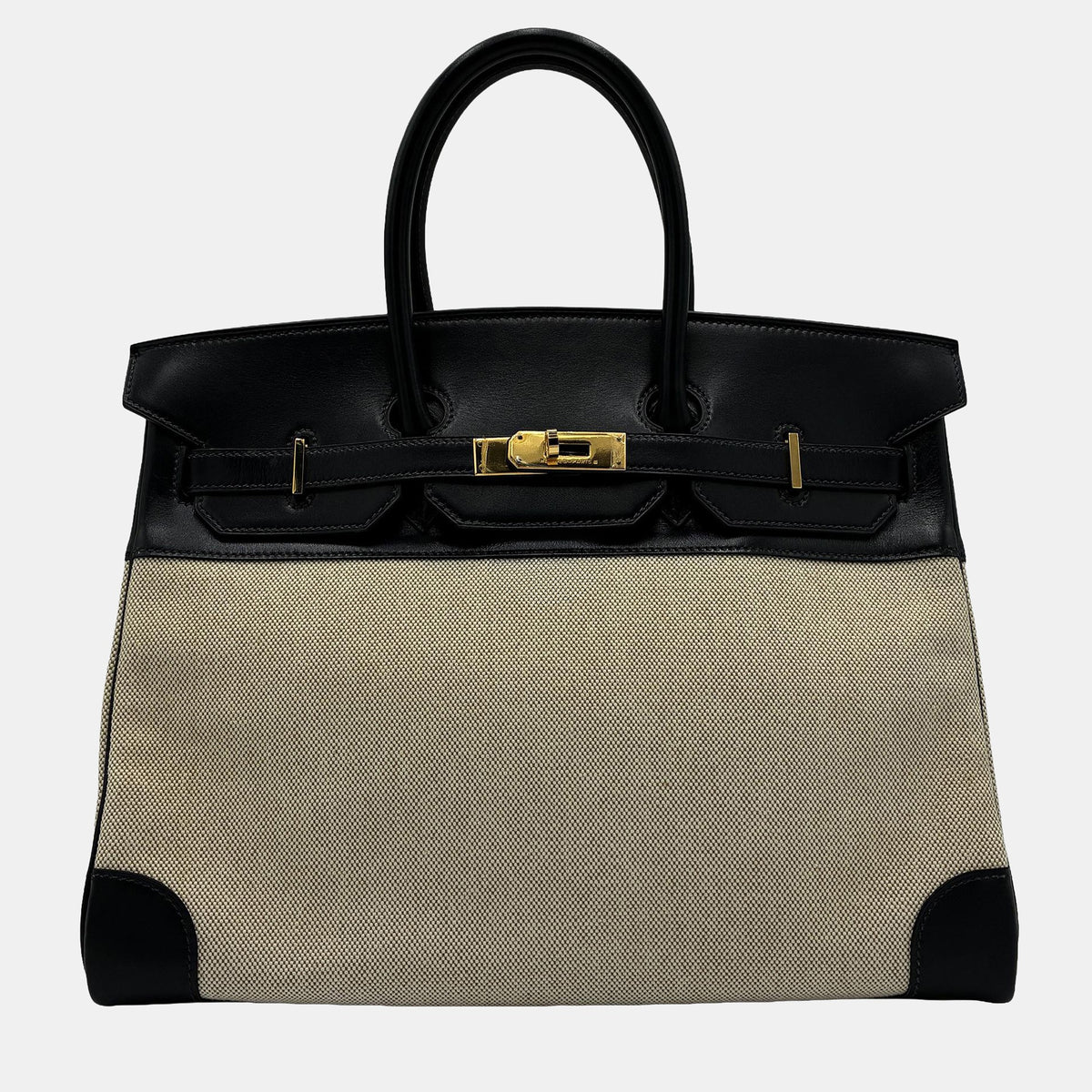 Hermès src:http://cdn.theluxurycloset.com/uploads/products/full/luxury-women-hermes-used-handbags-p1451466-003.jpg