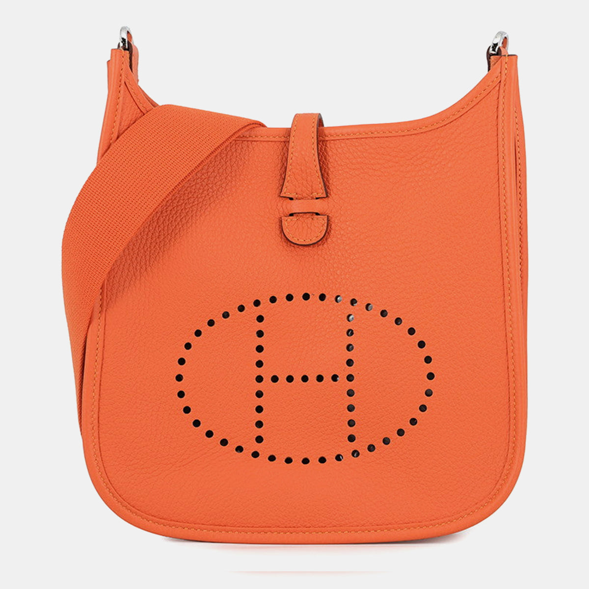 Hermès src:http://cdn.theluxurycloset.com/uploads/products/full/luxury-women-hermes-used-handbags-p1453101-003.jpg