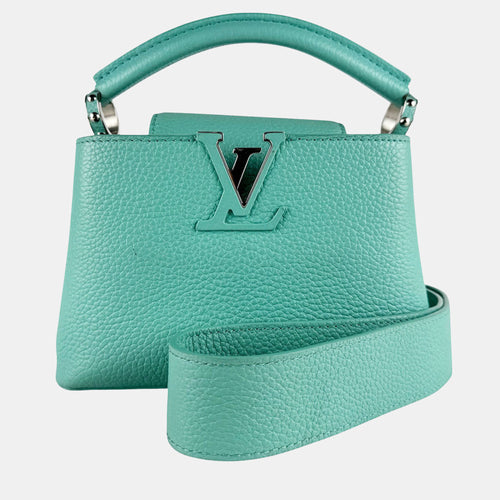 src:http://cdn.theluxurycloset.com/uploads/products/full/luxury-women-louis-vuitton-used-handbags-p1404800-003.jpg