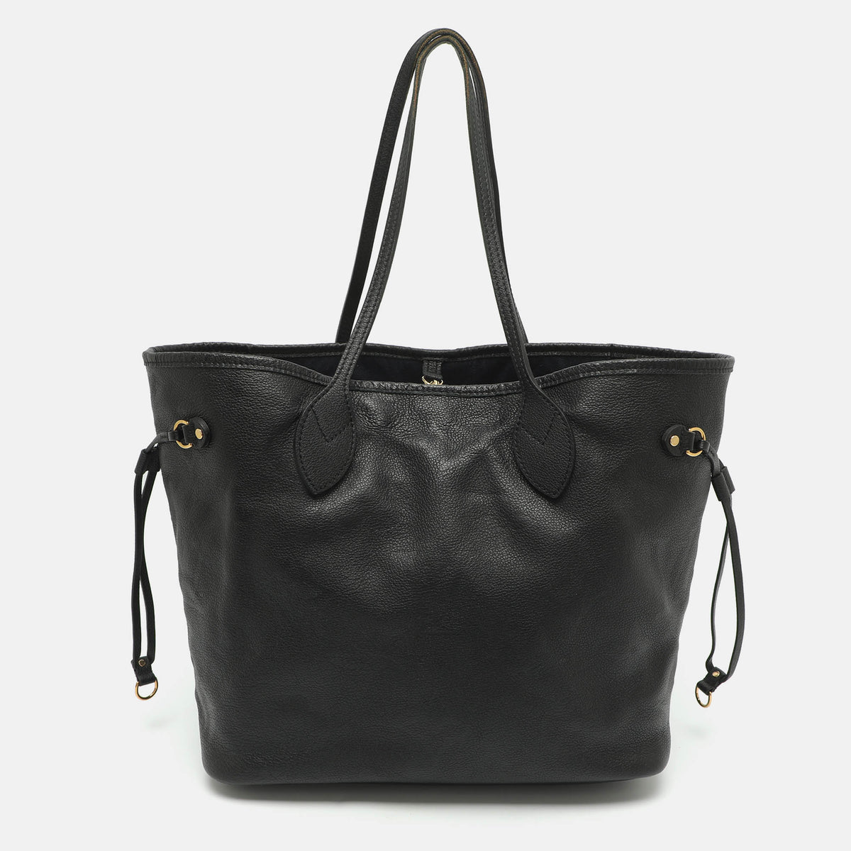 Louis Vuitton src:http://cdn.theluxurycloset.com/uploads/products/full/luxury-women-louis-vuitton-used-handbags-p1419342-002.jpg
