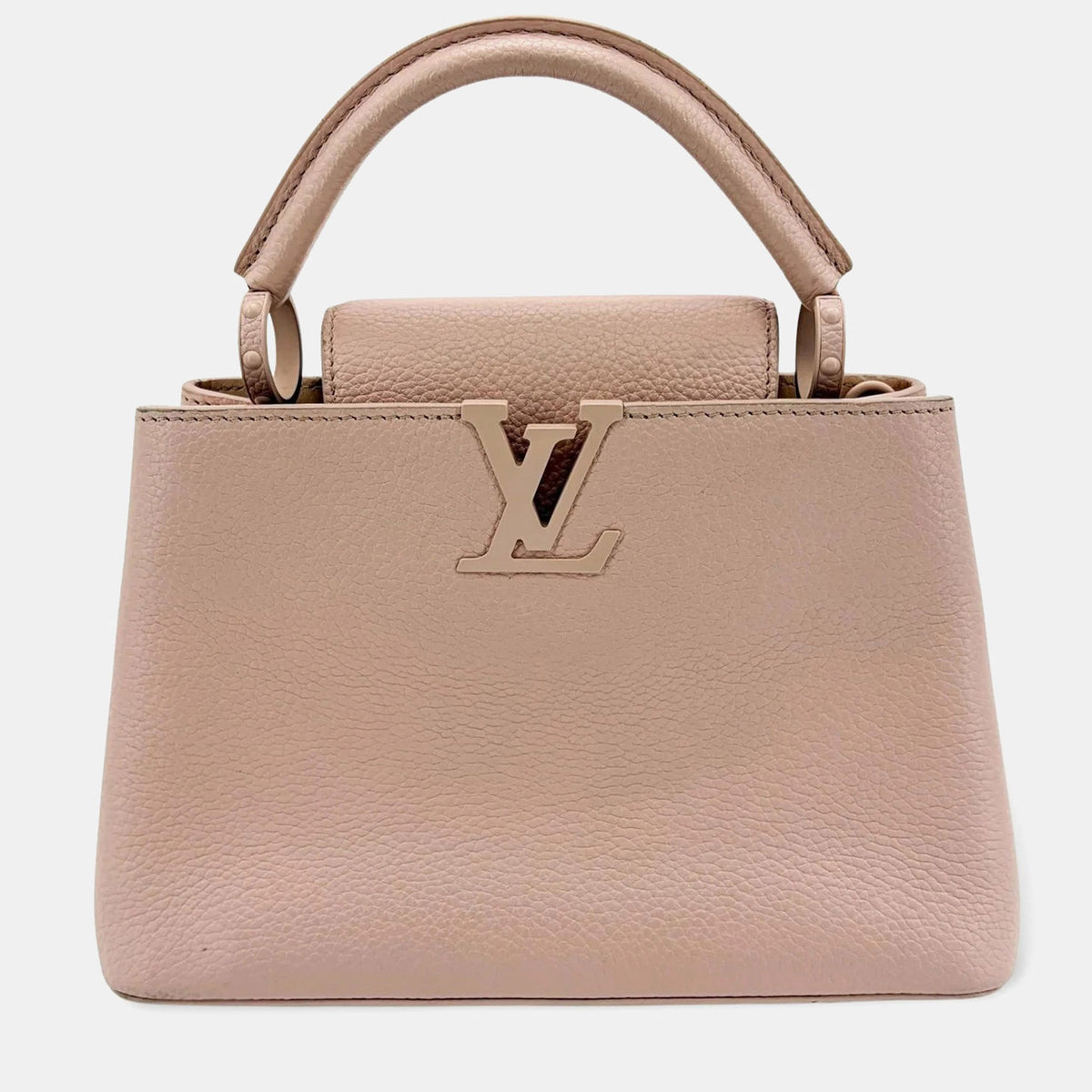 Louis Vuitton src:http://cdn.theluxurycloset.com/uploads/products/full/luxury-women-louis-vuitton-used-handbags-p1436579-017.jpg