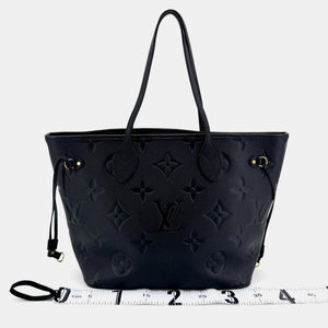 src:http://cdn.theluxurycloset.com/uploads/products/full/luxury-women-louis-vuitton-used-handbags-p1451415-019.jpg