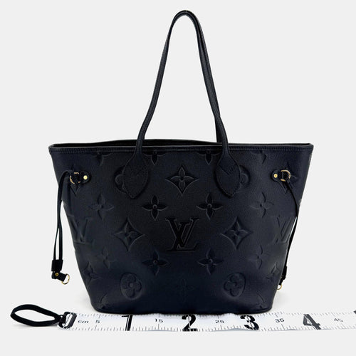 src:http://cdn.theluxurycloset.com/uploads/products/full/luxury-women-louis-vuitton-used-handbags-p1451415-019.jpg