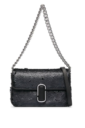src:https://cdn.drestige.com/prodotti/h904m06re22001/marc-jacobs-borse-nero.jpg