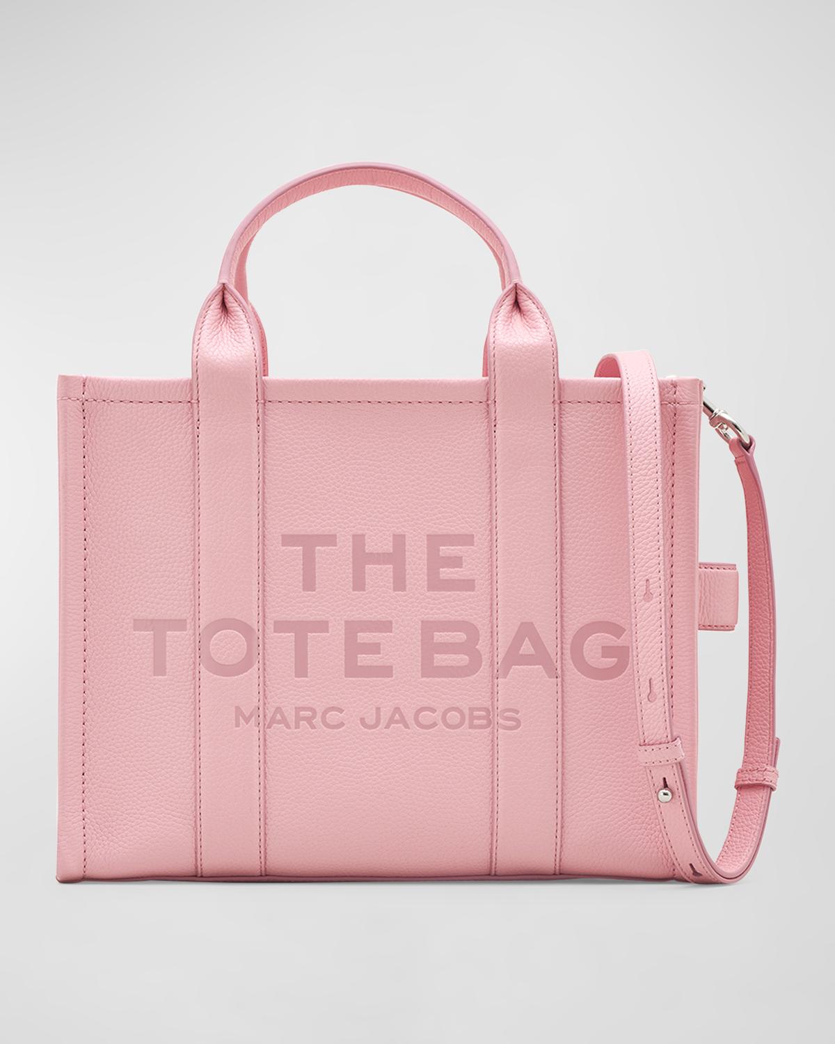 Marc Jacobs src:https://media.neimanmarcus.com/f_auto,q_auto/w_1200,h_1500/01/nm_4089729_100593_m