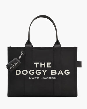 src:https://media.marcjacobs.com/match/product_style_code/2r5htt010h02/nrf/001/sequence/main/