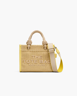 src:https://media.marcjacobs.com/match/product_style_code/2p6htt021h02/nrf/255/sequence/main/