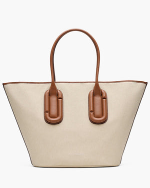 src:https://media.marcjacobs.com/match/product_style_code/2p6htt004h02/nrf/257/sequence/main/