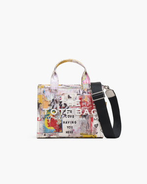 src:https://media.marcjacobs.com/match/product_style_code/2p6htt018h02/nrf/101/sequence/main/