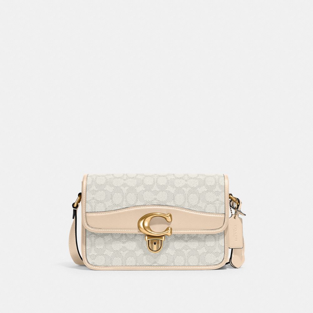 Coach Studio-Schultertasche aus charakteristischem Jacquard